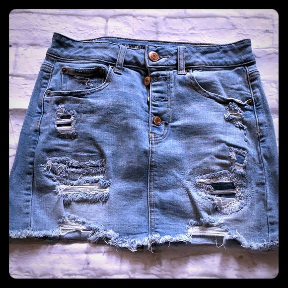 American Eagle Outfitters Dresses & Skirts - American Eagle denim skirt